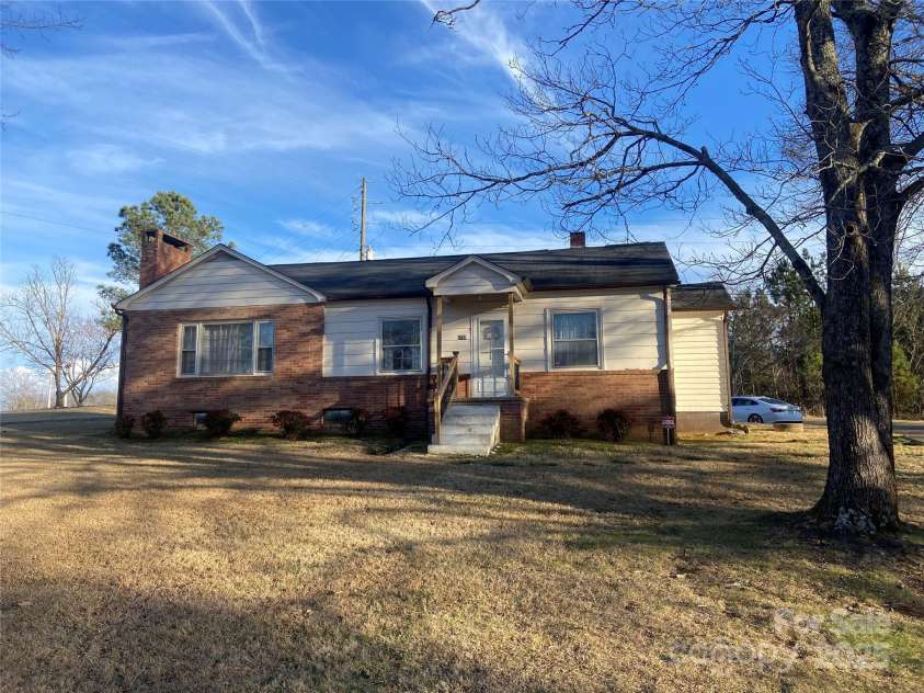 4785 Duckworth Circle, Morganton, NC 28655.  MLS# CAR4227384, YatesRealty ID 1497. 