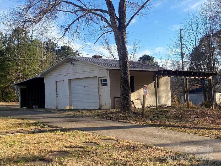 4785 Duckworth Circle, Morganton, NC 28655.  MLS# CAR4227384, YatesRealty ID 1497. 
