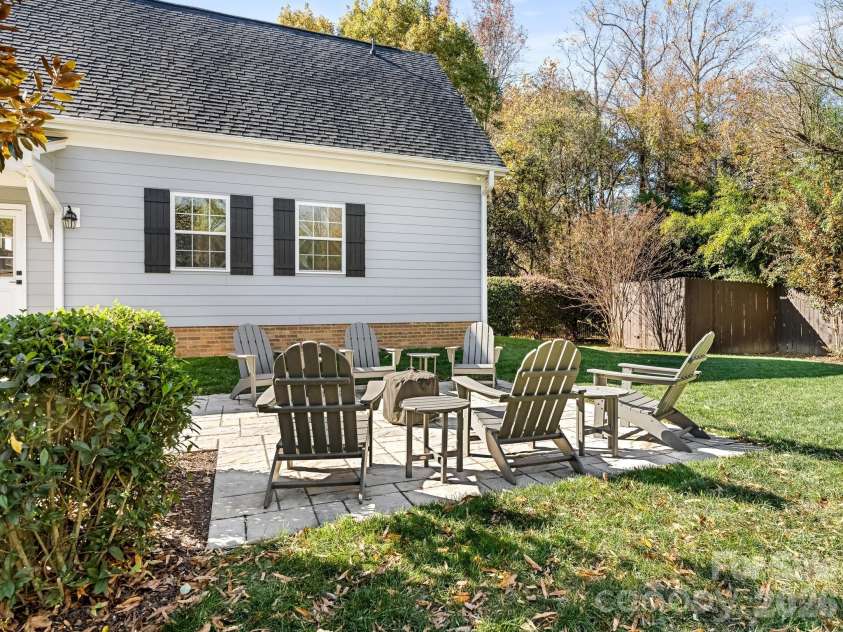 3524 Chevington Road, Charlotte, NC 28226.  MLS# CAR4371965, YatesRealty ID 14971. Patio