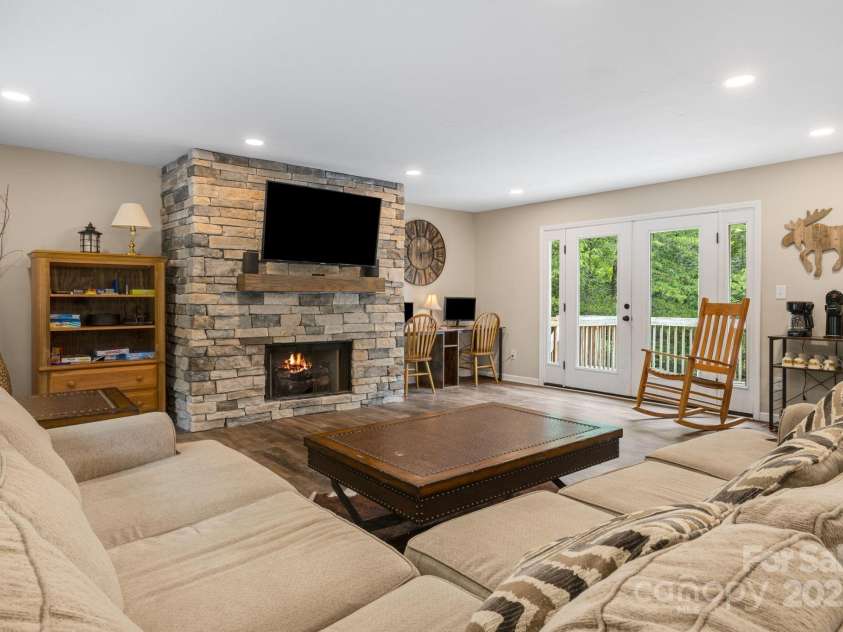 137 Weaver Court, Lake Lure, NC 28746.  MLS# CAR4263587, YatesRealty ID 14972. 