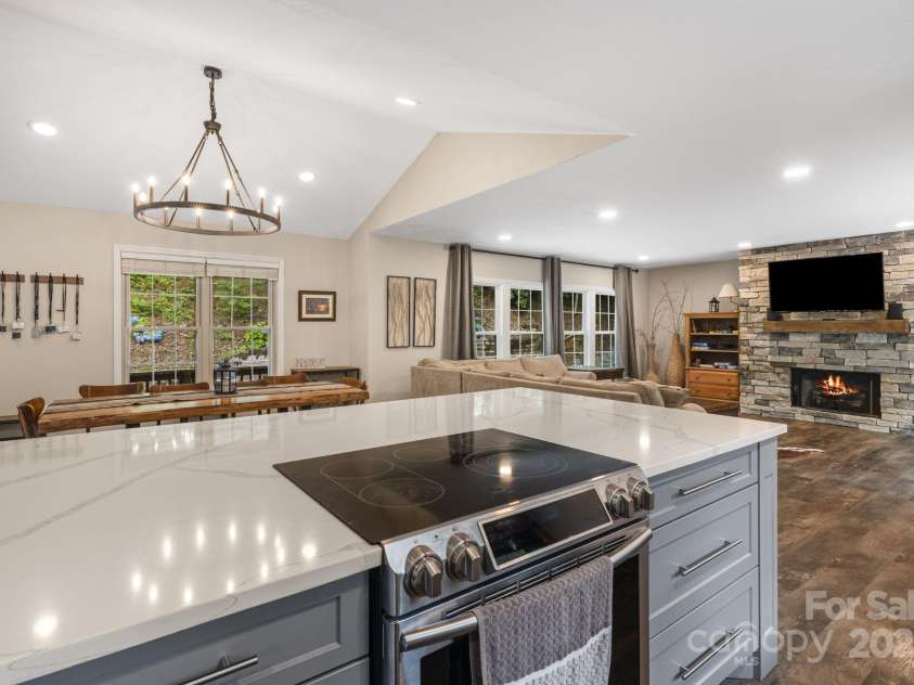 137 Weaver Court, Lake Lure, NC 28746.  MLS# CAR4263587, YatesRealty ID 14972. 