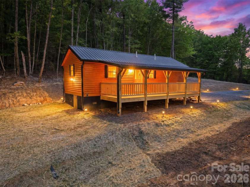 387 Tree Top Circle, Fleetwood, NC 28626.  MLS# CAR4370582, YatesRealty ID 14972. 