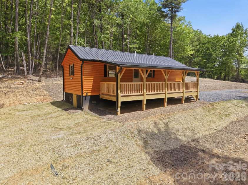 387 Tree Top Circle, Fleetwood, NC 28626.  MLS# CAR4370582, YatesRealty ID 14972. 