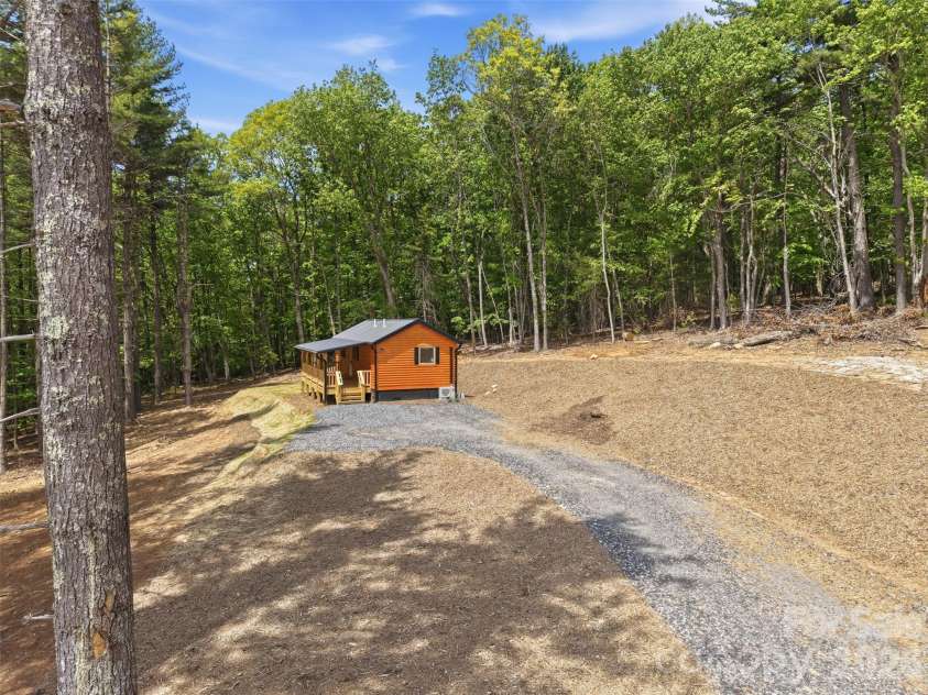 387 Tree Top Circle, Fleetwood, NC 28626.  MLS# CAR4370582, YatesRealty ID 14972. 