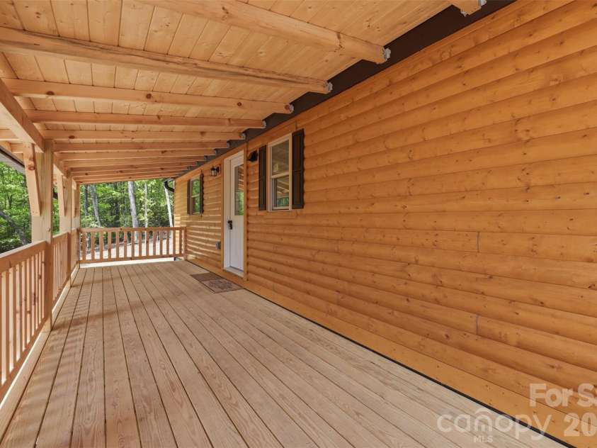 387 Tree Top Circle, Fleetwood, NC 28626.  MLS# CAR4370582, YatesRealty ID 14972. 