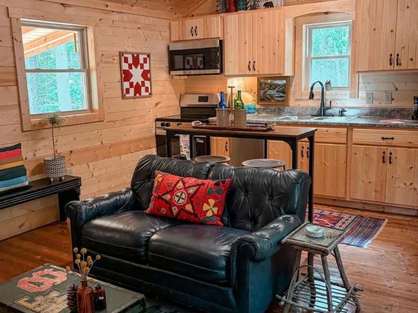 387 Tree Top Circle, Fleetwood, NC 28626.  MLS# CAR4370582, YatesRealty ID 14972. 