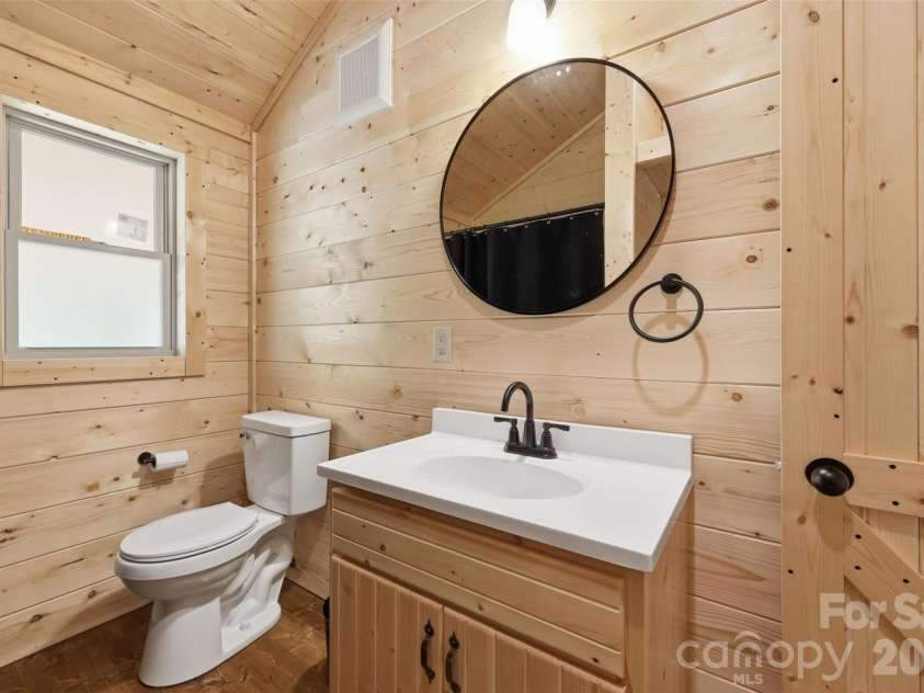387 Tree Top Circle, Fleetwood, NC 28626.  MLS# CAR4370582, YatesRealty ID 14972. 