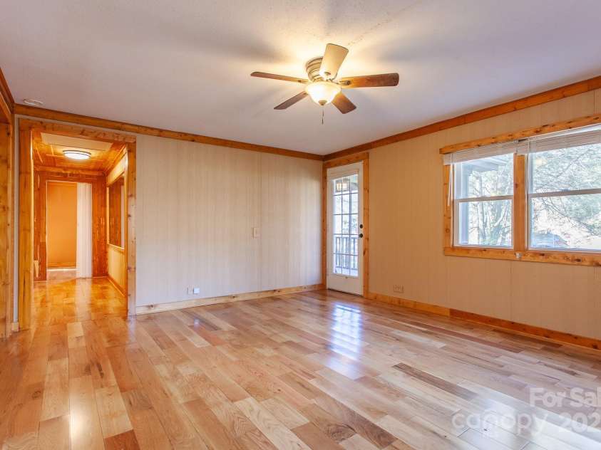 7150 Yellow Creek Road, Robbinsville, NC 28771.  MLS# CAR4263618, YatesRealty ID 14974. 