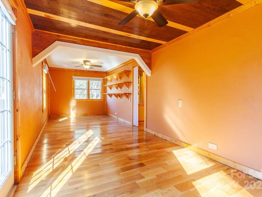 7150 Yellow Creek Road, Robbinsville, NC 28771.  MLS# CAR4263618, YatesRealty ID 14974. 