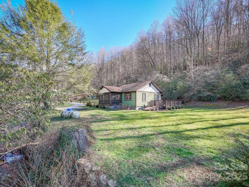 7150 Yellow Creek Road, Robbinsville, NC 28771.  MLS# CAR4263618, YatesRealty ID 14974. 