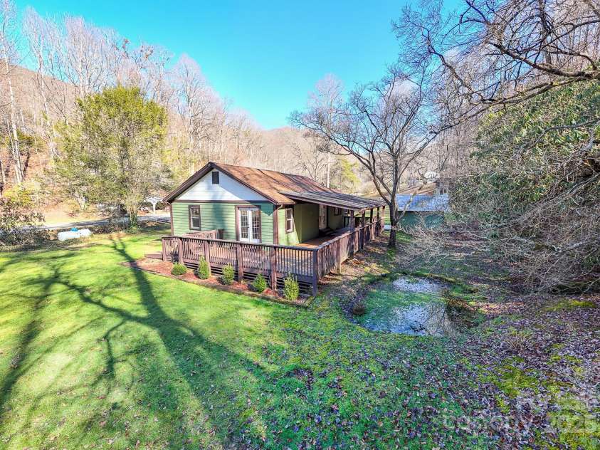 7150 Yellow Creek Road, Robbinsville, NC 28771.  MLS# CAR4263618, YatesRealty ID 14974. 