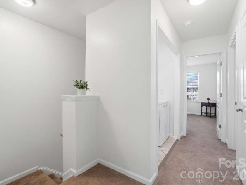 8422 Chaceview Court, Charlotte, NC 28269.  MLS# CAR4357577, YatesRealty ID 14974. 