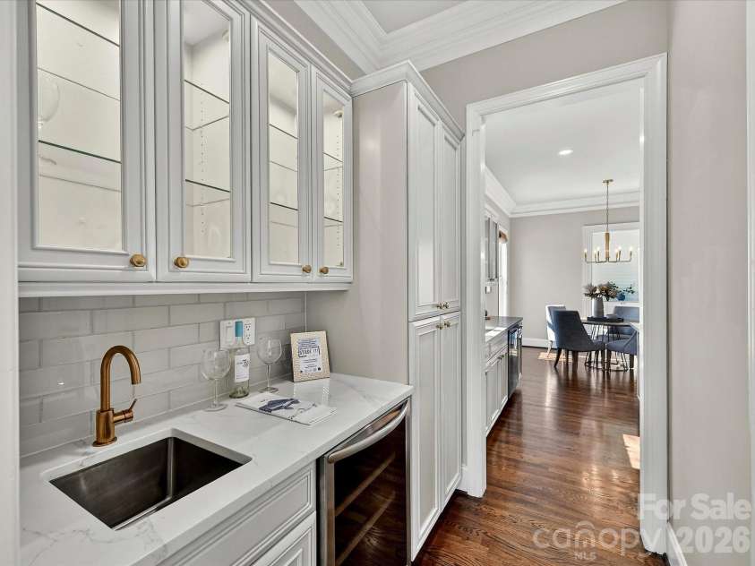 10030 TRIPLE OAK Road, Charlotte, NC 28277.  MLS# CAR4357193, YatesRealty ID 14976. 