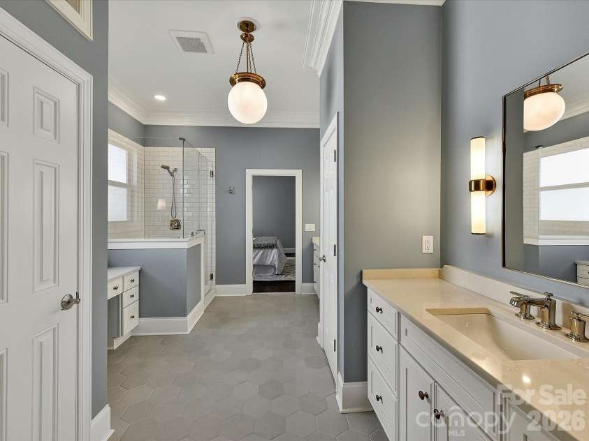 10030 TRIPLE OAK Road, Charlotte, NC 28277.  MLS# CAR4357193, YatesRealty ID 14976. 
