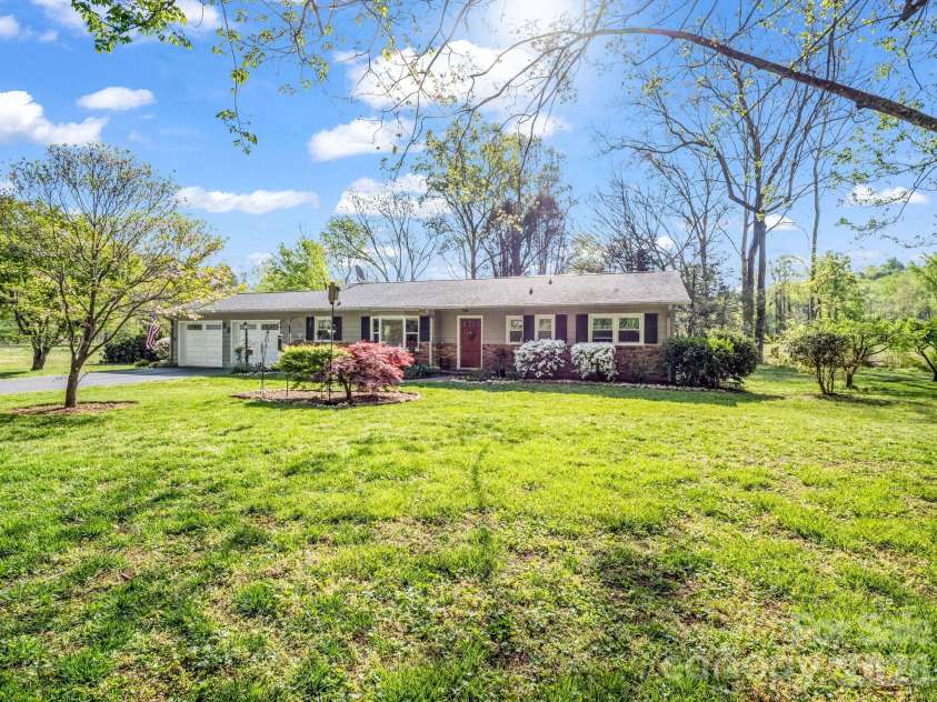 120 Warrior Drive, Tryon, NC 28782.  MLS# CAR4367180, YatesRealty ID 14978. 