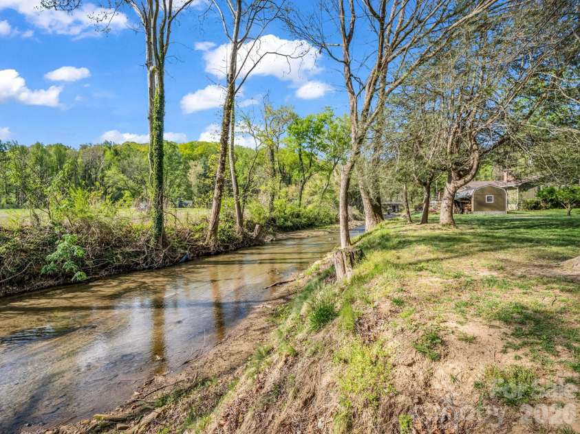 120 Warrior Drive, Tryon, NC 28782.  MLS# CAR4367180, YatesRealty ID 14978. 