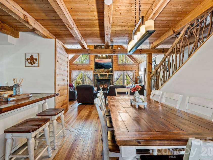100 Split Rail Drive, Maggie Valley, NC 28751.  MLS# CAR4372364, YatesRealty ID 14979. 
