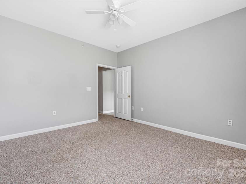 17111 Doe Valley Court, Cornelius, NC 28031.  MLS# CAR4259456, YatesRealty ID 14979. 