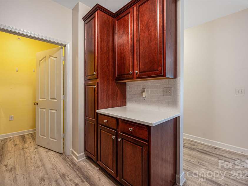 17111 Doe Valley Court, Cornelius, NC 28031.  MLS# CAR4259456, YatesRealty ID 14979. 