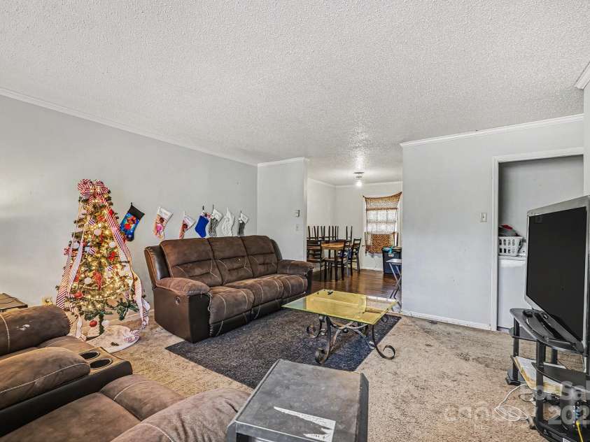 225 Hall Street, Salisbury, NC 28144.  MLS# CAR4318192, YatesRealty ID 1498. 