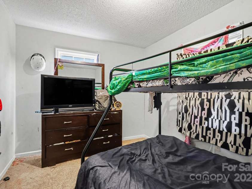 225 Hall Street, Salisbury, NC 28144.  MLS# CAR4318192, YatesRealty ID 1498. 