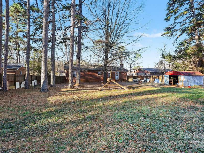 225 Hall Street, Salisbury, NC 28144.  MLS# CAR4318192, YatesRealty ID 1498. 