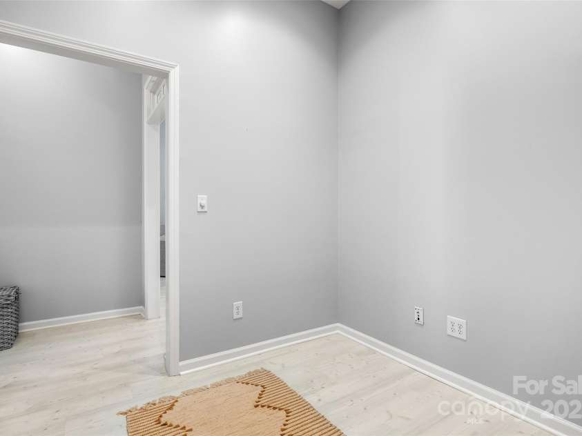 526 Pine Links Drive, Tega Cay, SC 29708.  MLS# CAR4295517, YatesRealty ID 1498. 