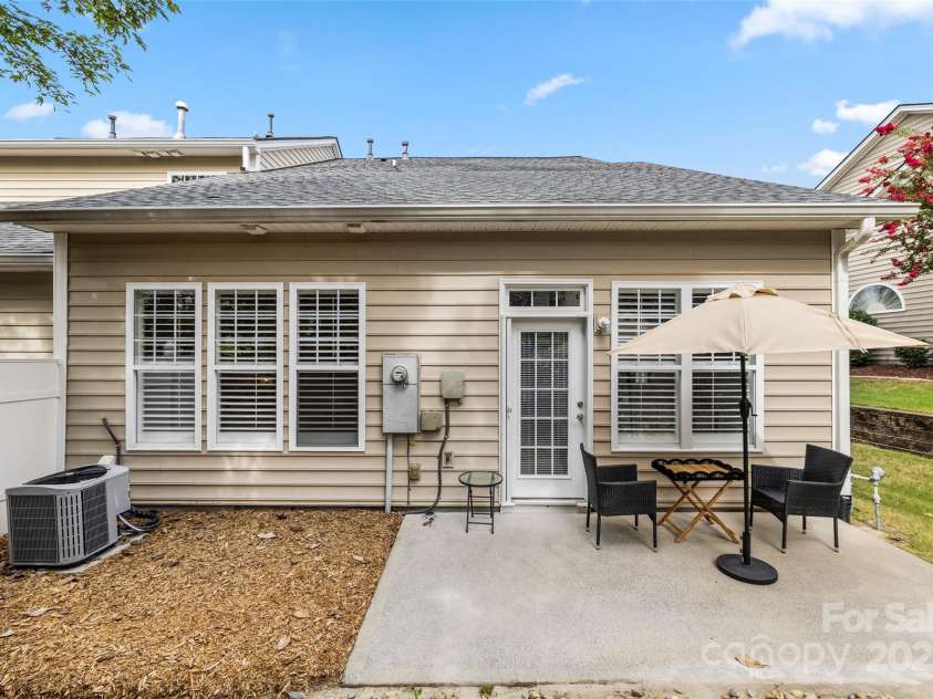 526 Pine Links Drive, Tega Cay, SC 29708.  MLS# CAR4295517, YatesRealty ID 1498. 