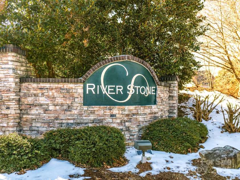 112 Pamlico Road, Fletcher, NC 28732.  MLS# CAR4215521, YatesRealty ID 14982. River Stone neighborhood.