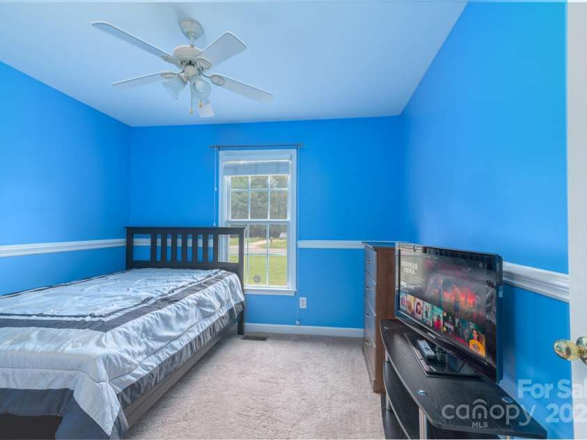 1274 CARPENTER SPRINGS Drive, Dallas, NC 28034.  MLS# CAR4260486, YatesRealty ID 14985. 