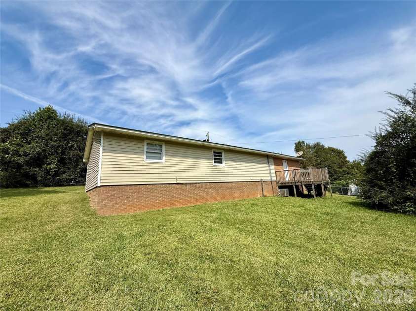 4209 Homeplace Drive, Shelby, NC 28152.  MLS# CAR4302755, YatesRealty ID 1499. 