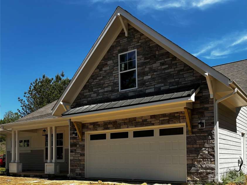 1196 Sunset Point Road, Salisbury, NC 28146.  MLS# CAR4370816, YatesRealty ID 14990. 