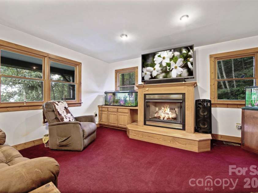 150 Sorghum Drive, Waynesville, NC 28785.  MLS# CAR4251906, YatesRealty ID 14990. 