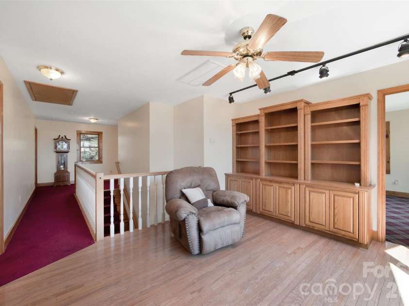 150 Sorghum Drive, Waynesville, NC 28785.  MLS# CAR4251906, YatesRealty ID 14990. 