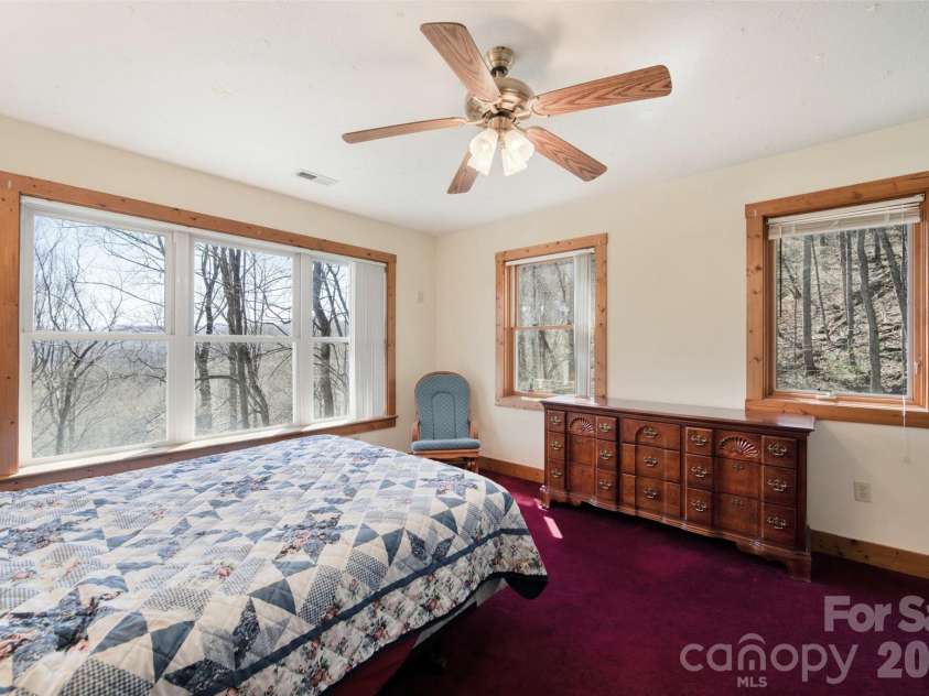 150 Sorghum Drive, Waynesville, NC 28785.  MLS# CAR4251906, YatesRealty ID 14990. 