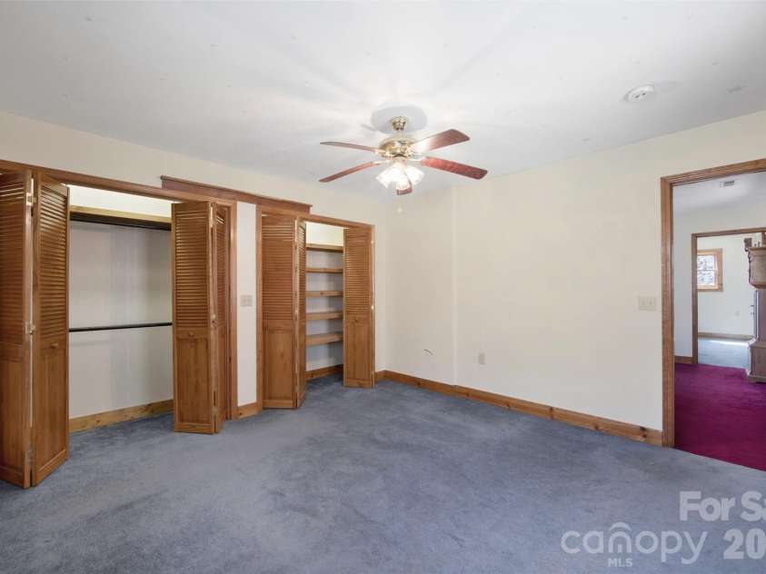 150 Sorghum Drive, Waynesville, NC 28785.  MLS# CAR4251906, YatesRealty ID 14990. 