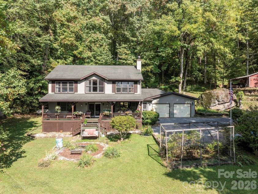 150 Sorghum Drive, Waynesville, NC 28785.  MLS# CAR4251906, YatesRealty ID 14990. 