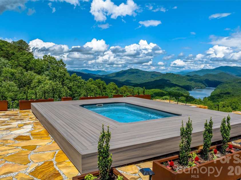 840 Fontana Trace Drive, Almond, NC 28702.  MLS# CAR4369929, YatesRealty ID 14992. 