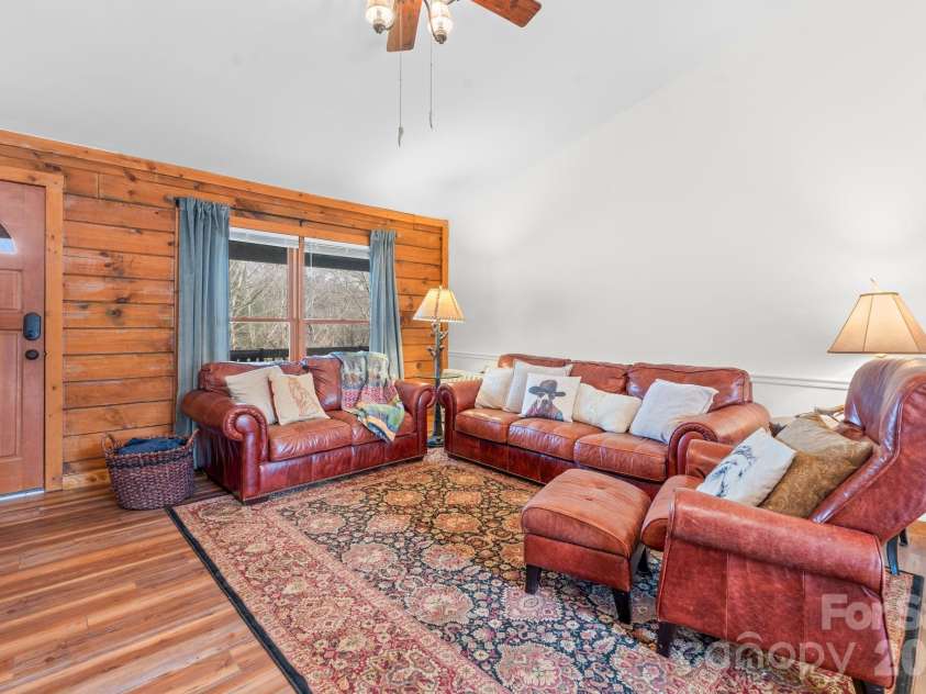 350 Eureka Hills Circle, Boone, NC 28607.  MLS# CAR4366812, YatesRealty ID 14993. 