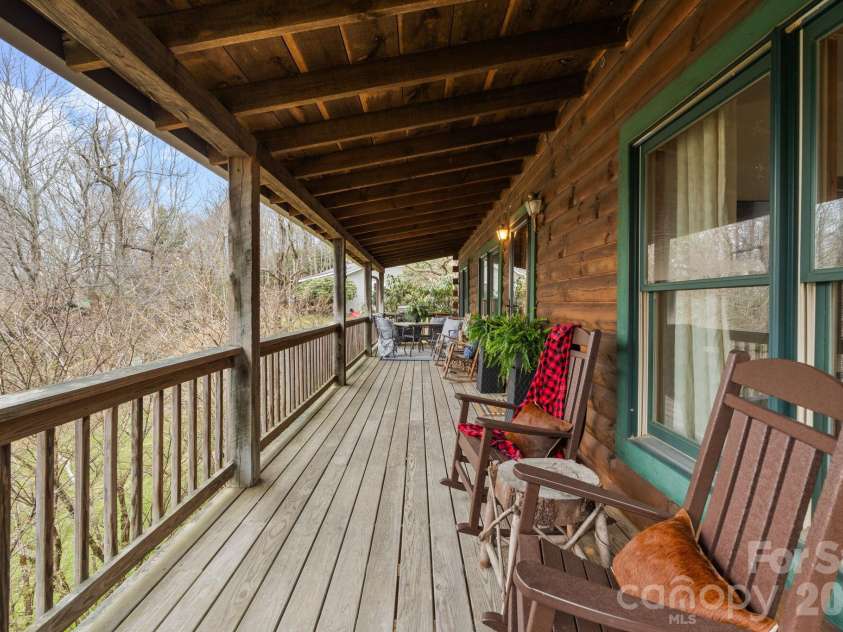 350 Eureka Hills Circle, Boone, NC 28607.  MLS# CAR4366812, YatesRealty ID 14993. 