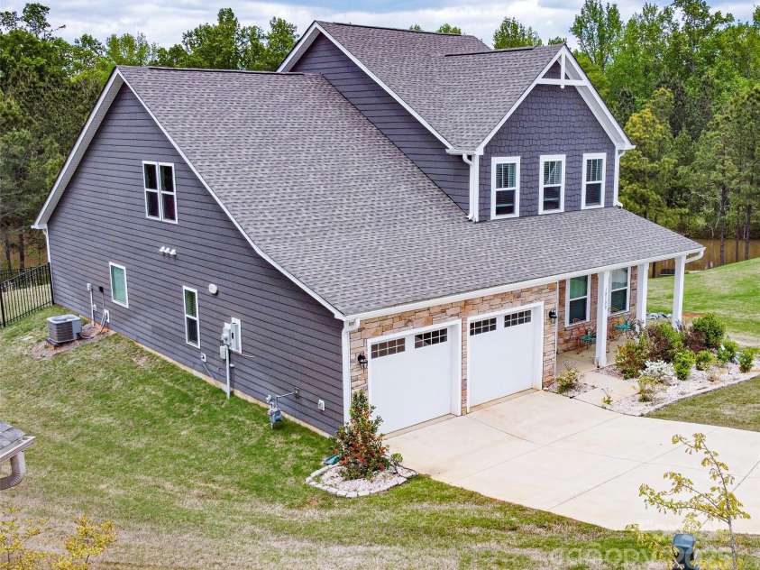 10100 Jack Nicklaus Drive, Lancaster, SC 29720.  MLS# CAR4259965, YatesRealty ID 14994. 