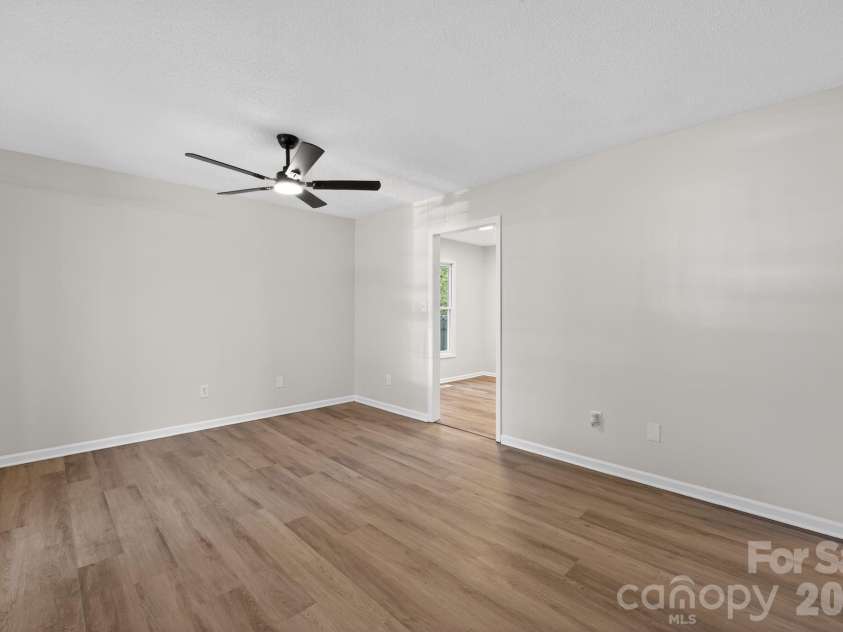 208 Pasour Street, Dallas, NC 28034.  MLS# CAR4371134, YatesRealty ID 14995. 