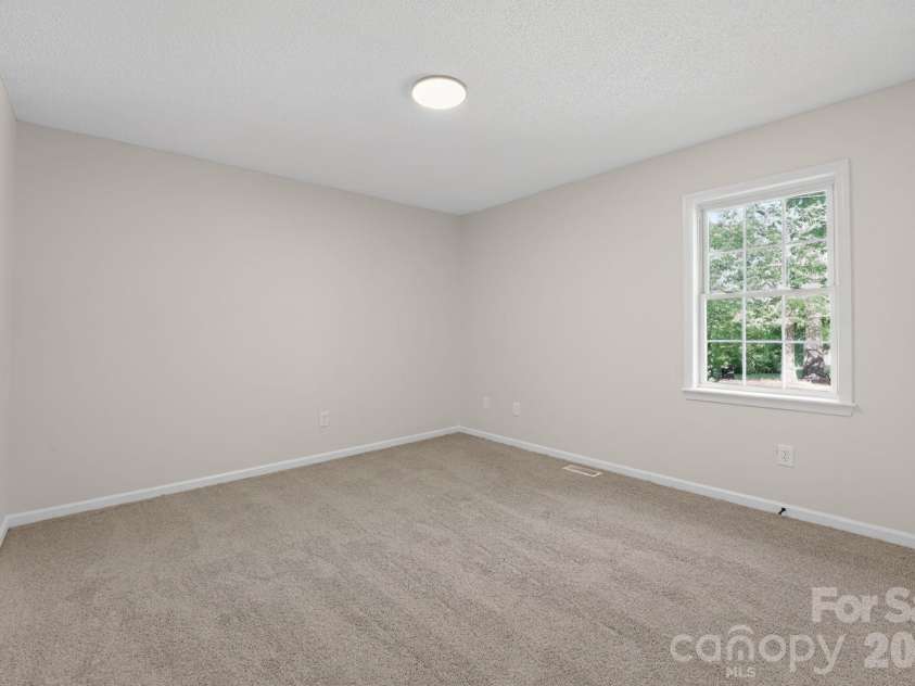 208 Pasour Street, Dallas, NC 28034.  MLS# CAR4371134, YatesRealty ID 14995. 