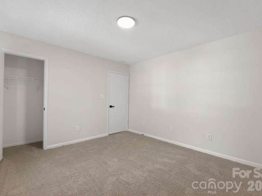 208 Pasour Street, Dallas, NC 28034.  MLS# CAR4371134, YatesRealty ID 14995. 