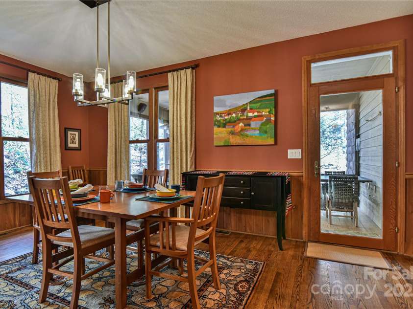 306 View Street, Black Mountain, NC 28711.  MLS# CAR4241357, YatesRealty ID 14995. Formal Dining Room
