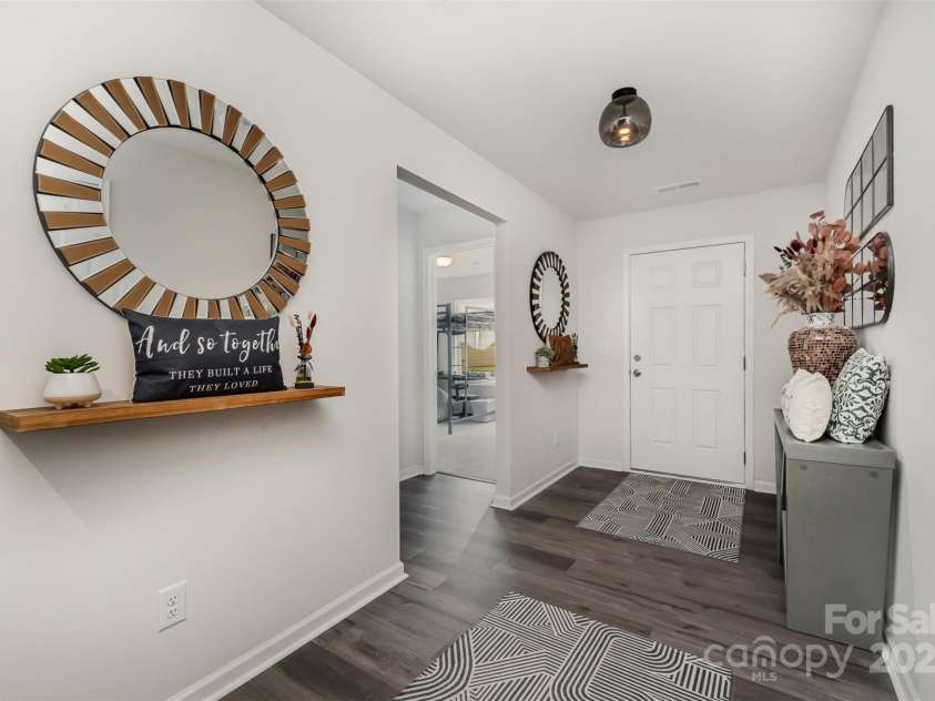 1405 Amberlight Circle, Salisbury, NC 28144.  MLS# CAR4262875, YatesRealty ID 14996. Spacious entry