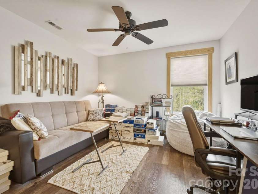 1510 High Valley Way, Lenoir, NC 28645.  MLS# CAR4356151, YatesRealty ID 14996. 