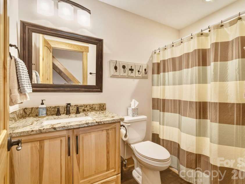 1510 High Valley Way, Lenoir, NC 28645.  MLS# CAR4356151, YatesRealty ID 14996. 