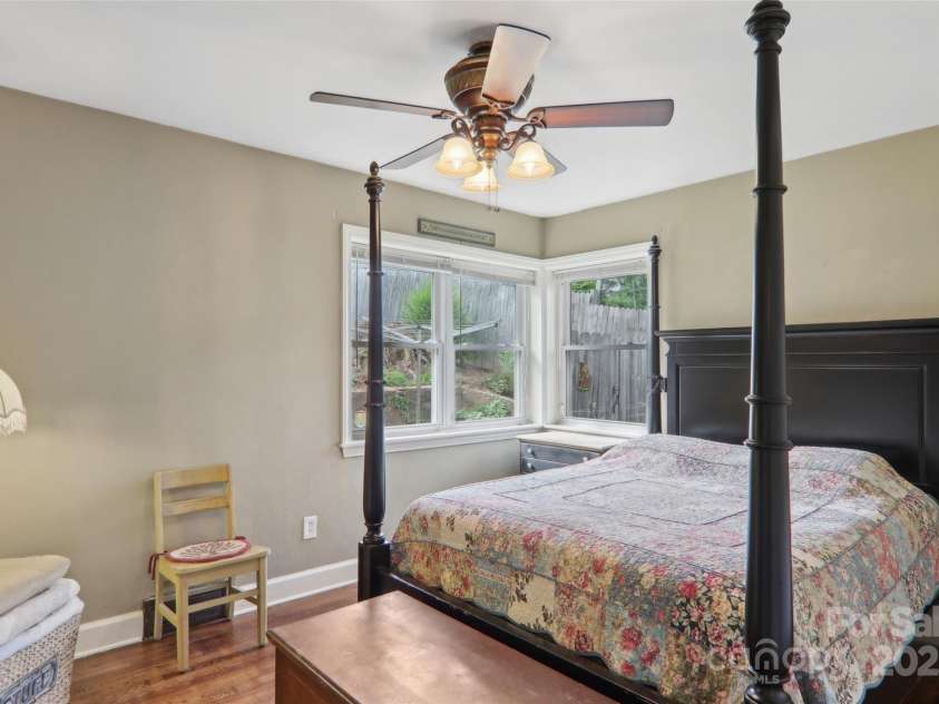 498 Trammell Avenue, Canton, NC 28716.  MLS# CAR4261442, YatesRealty ID 14997. 
