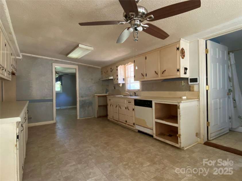 1290 Neelys Creek Road, Rock Hill, SC 29730.  MLS# CAR4294513, YatesRealty ID 15. 